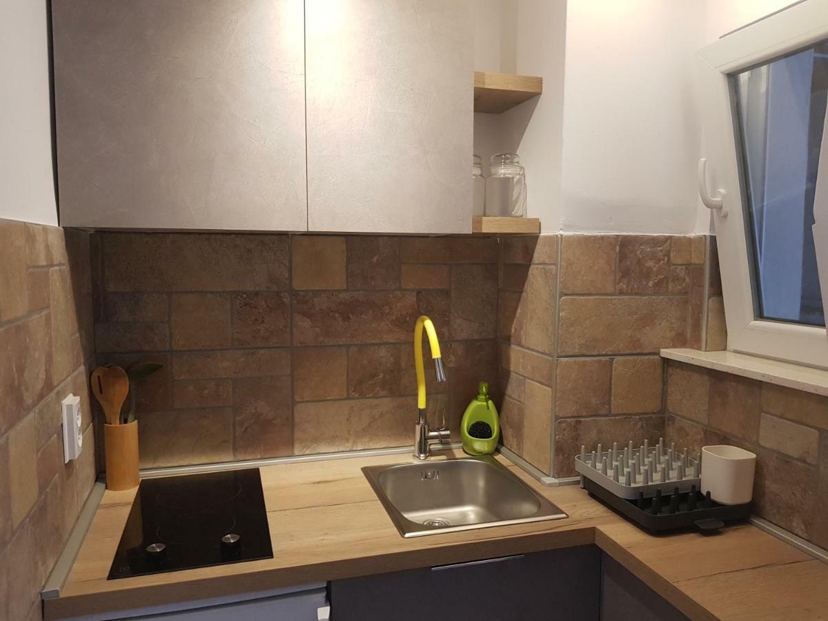 L&M Studio Apartman Apartment Pula Luaran gambar